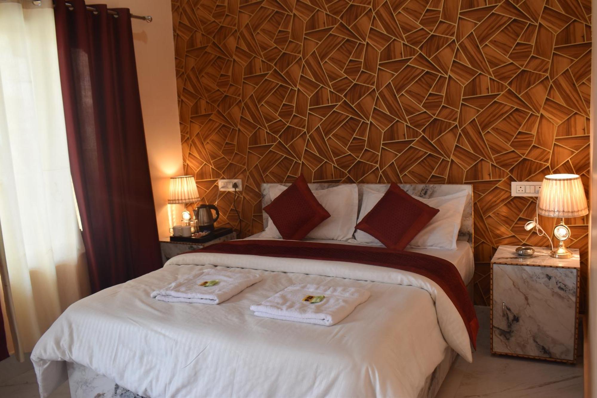 Shri Krishna Farms& Resorts Barkot Esterno foto